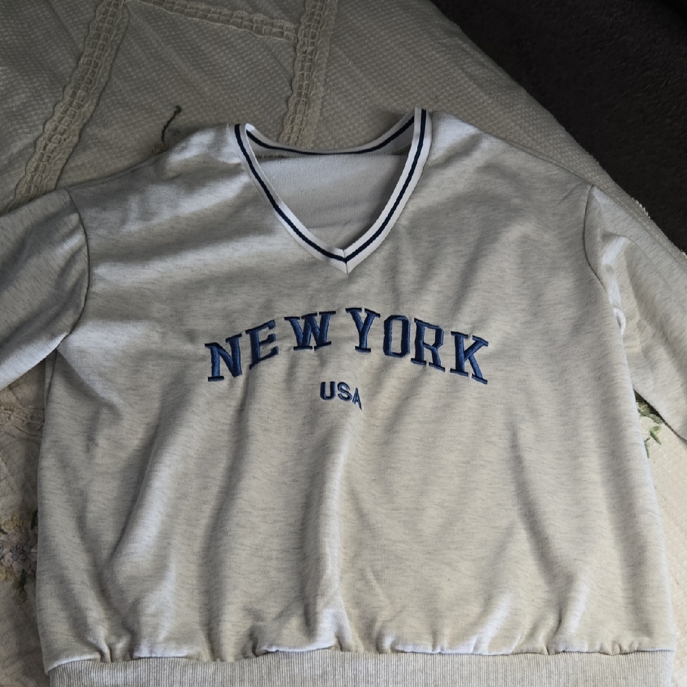 Shein  Gray And Blue Sweat Shirt Top